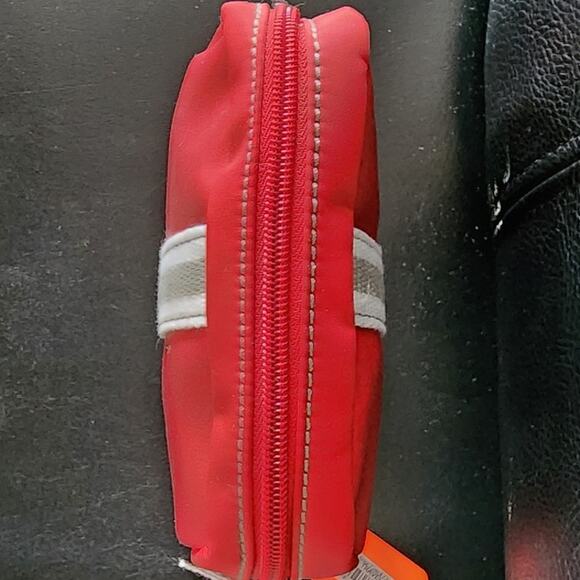 Matrix SoColor Small Zip Closure Make-Up Bag in Red measures 6x 6x 1.5 - Picture 3 of 7